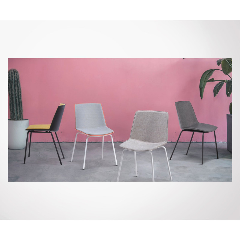Lot 2 chaises tapissées HARONA