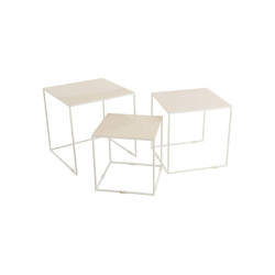 Set de 3 tables gigognes carrées en métal DEEP - J-line