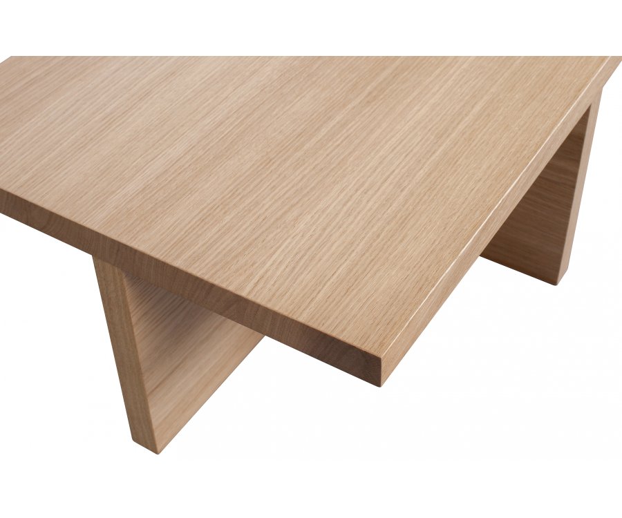 Table basse contemporaine en bois REM