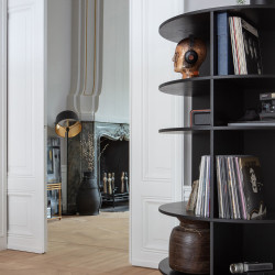 Bibliothèque design pour coin MAXELL - Woood