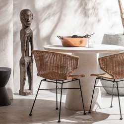 Chaise en rotin et armature métalique noire SIDO