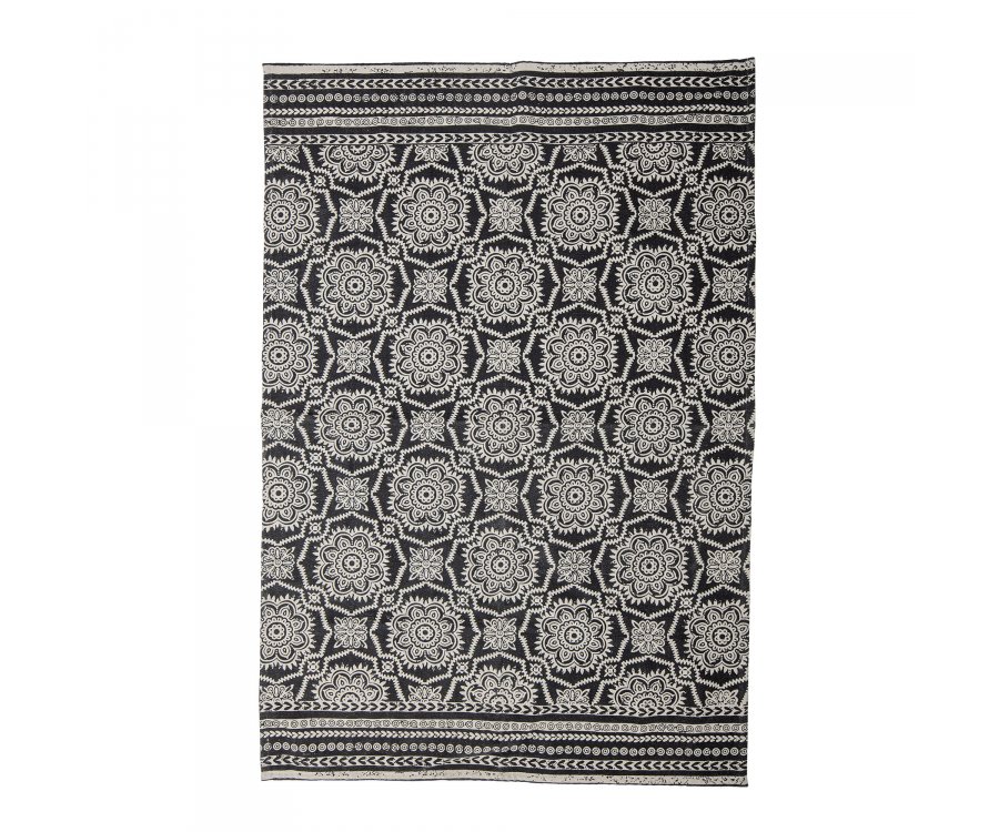 Tapis design en coton avec motifs noirs