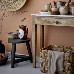 Tabouret bas en bois de manguier noir MARC