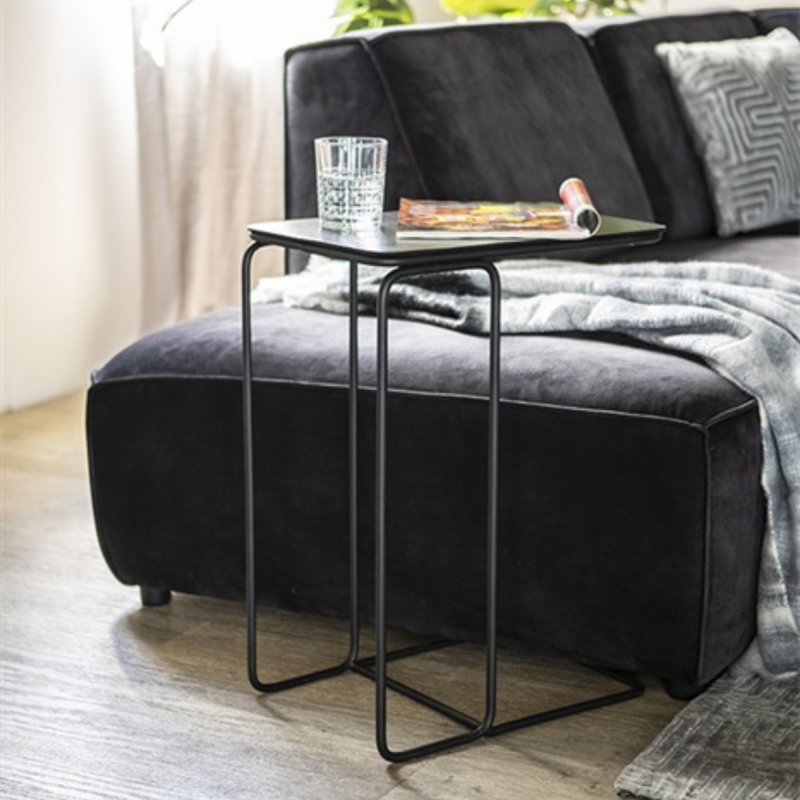 Table d'appoint 68x50cm en aluminium et fer