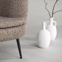 Fauteuil arrondi gris foncé en tissu bouclé et métal BOLS