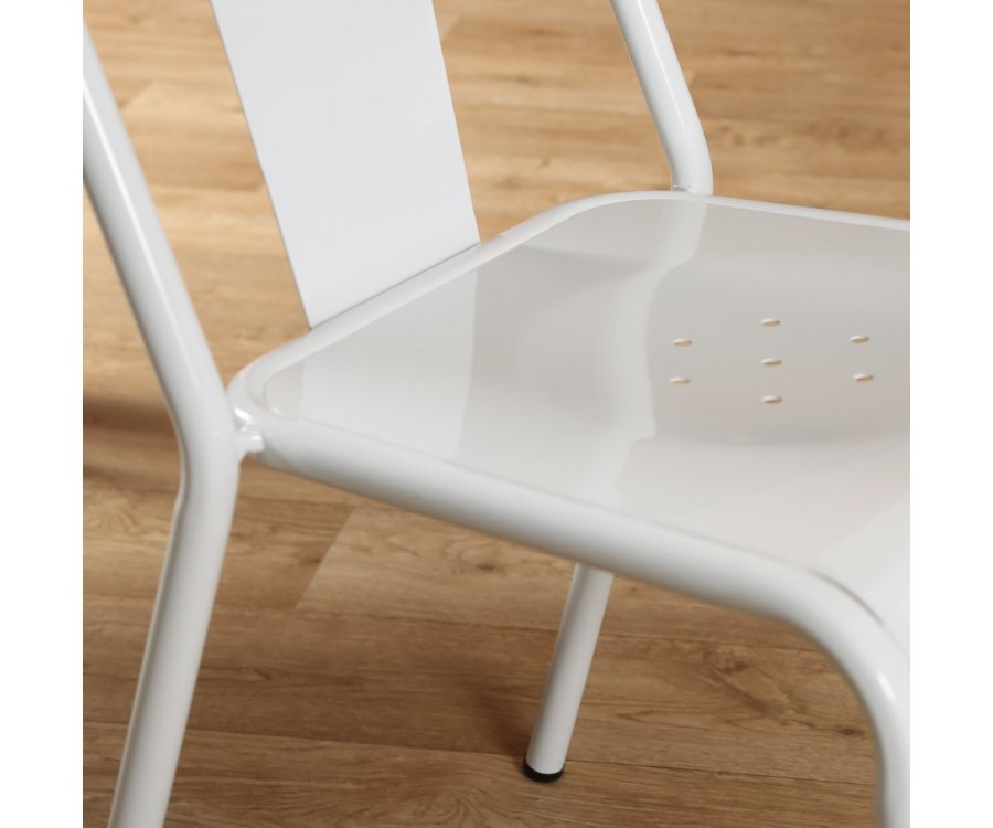 Chaise minimaliste en métal brillant CLARISSE