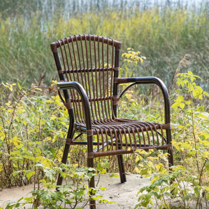 Chaise de jardin marron en rotin et métal GEMMA