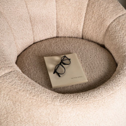 Fauteuil moderne en tissu bouclé beige ANTOINE