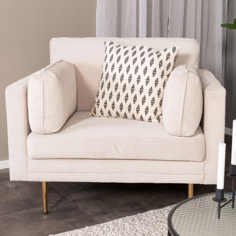 Fauteuil en velours côtelé beige avec pieds en métal doré ROMEO