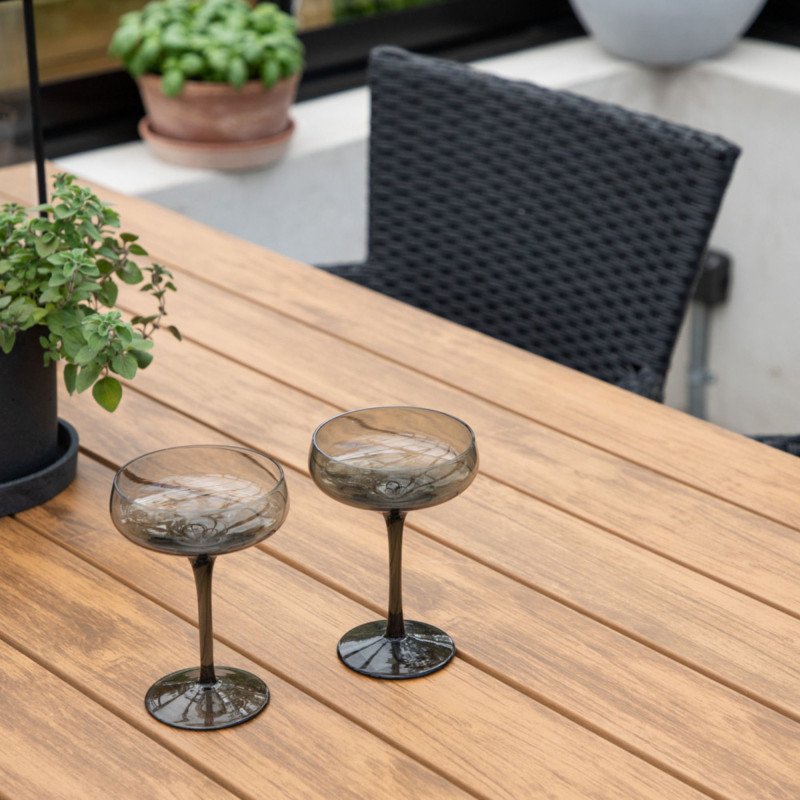 Table de jardin 150x90cm effet bois JORDANIE