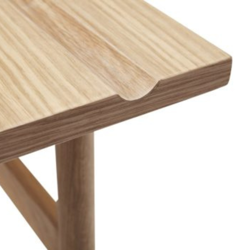 Bureau minimaliste en bois clair MIGORI