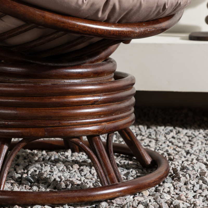 Fauteuil d'extérieur en rotin marron avec coussin TORI