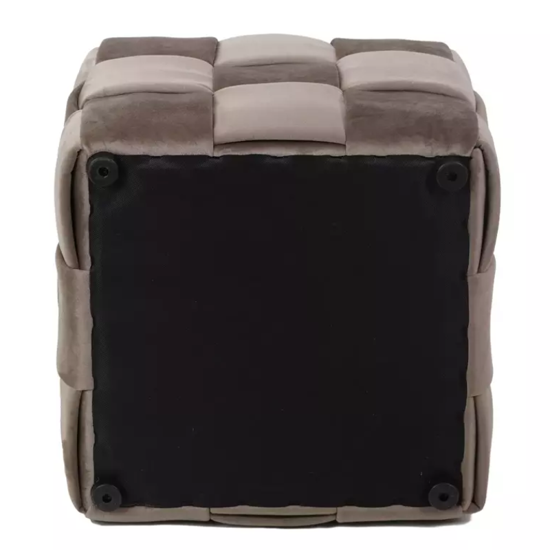 Pouf en velours tressé beige foncé au design carré et moelleux ZENIA
