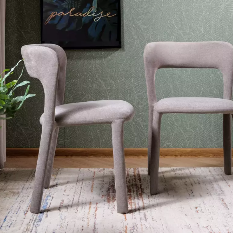Chaise en tissu gris design arrondi doux et compact pour tous les espaces VASIA