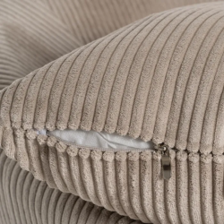 Canapé 3 places côtelé couleur beige avec coussins douillets SOLINCA
